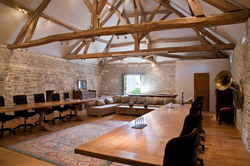 chateau de mailly commons conference room