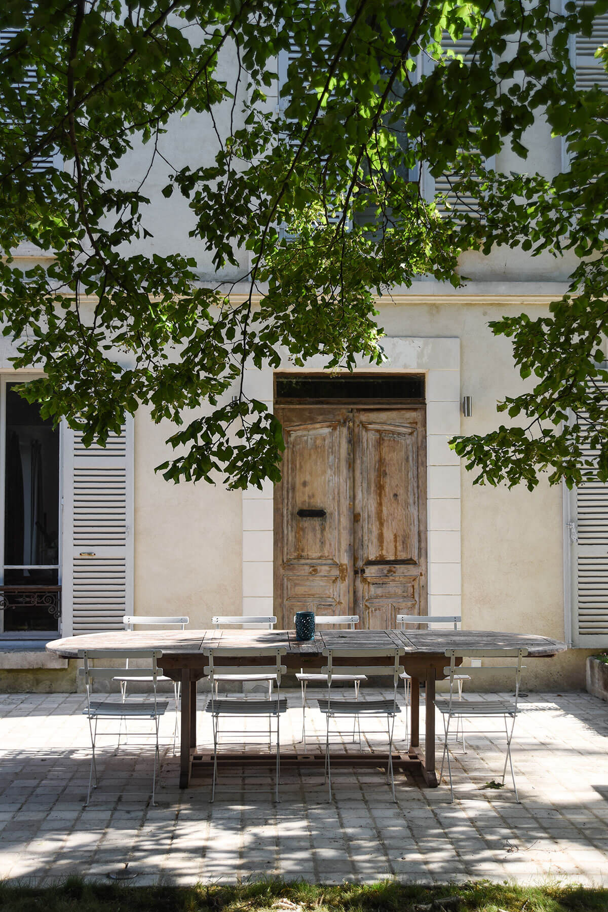 Annex garden outside dining table